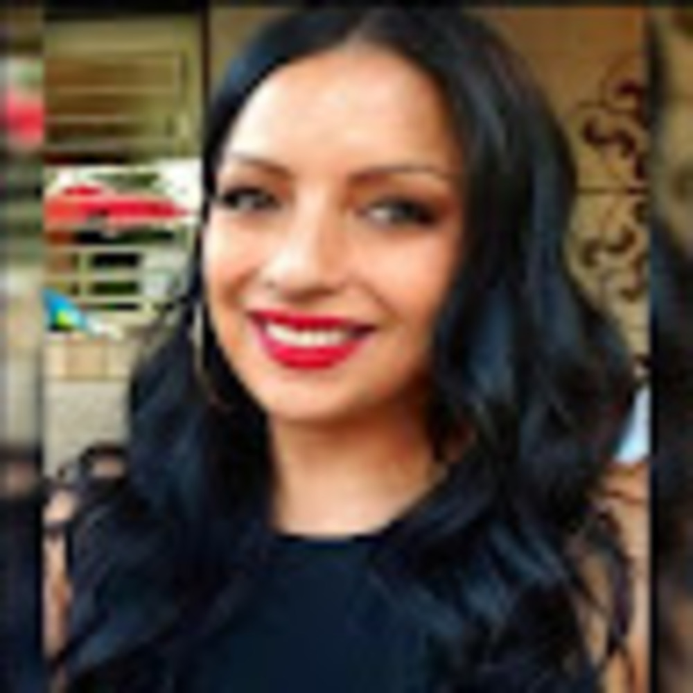 Meet your Posher, Christina